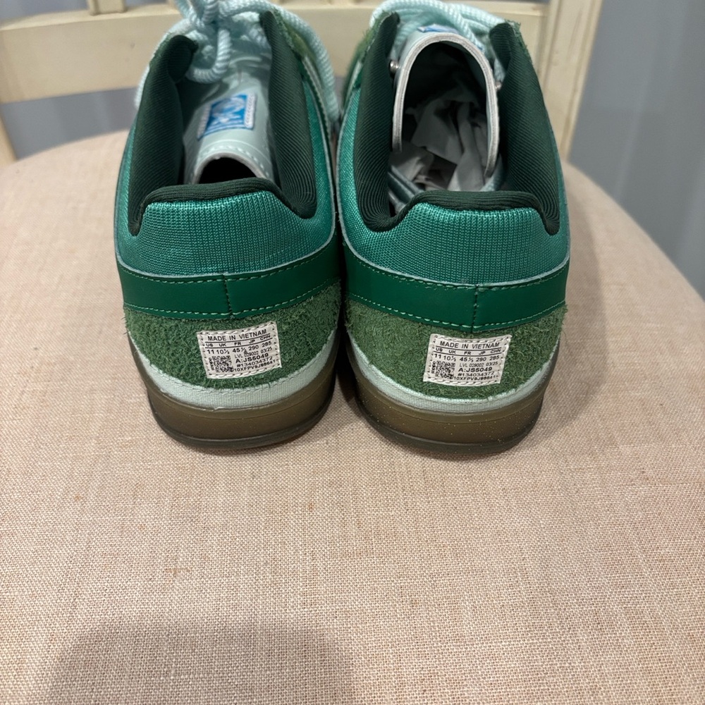 adidas Green and White Retro Low-Top Sneakers x Bad Bunny “El Yunque” - Picture 6 of 7